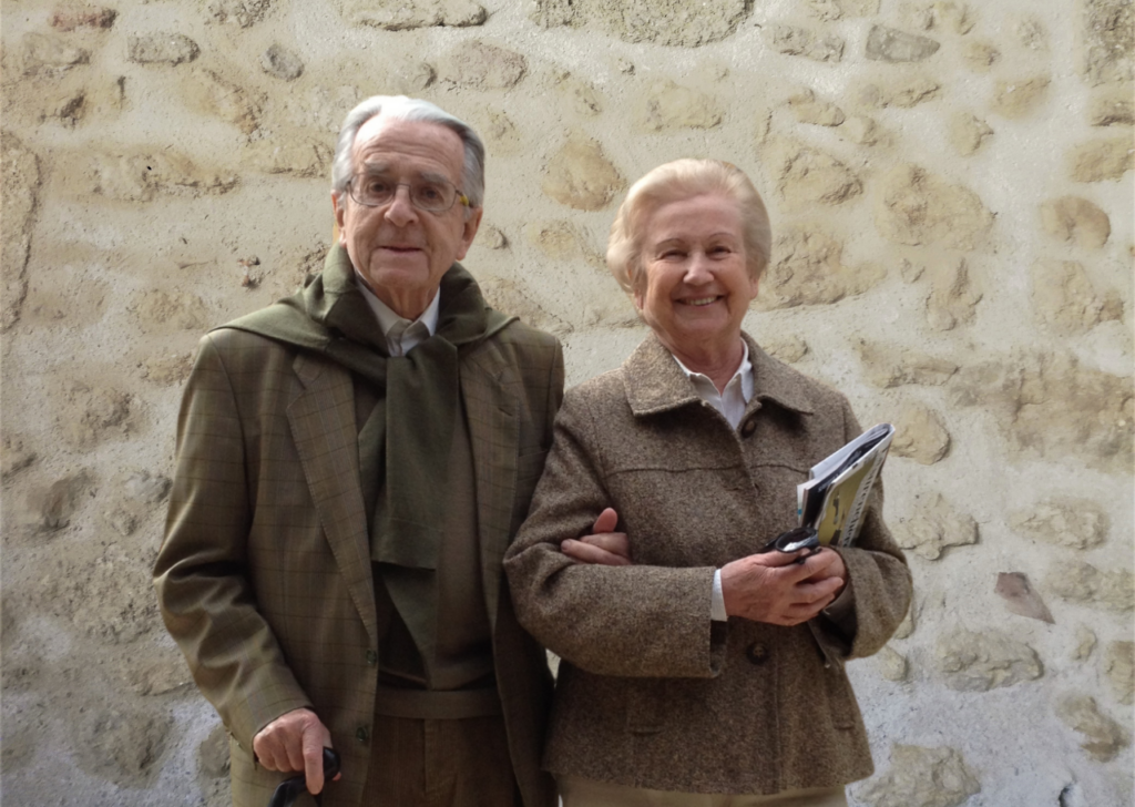 Monique et Jean Mamert - parents de Jean-Paul- fond pierre